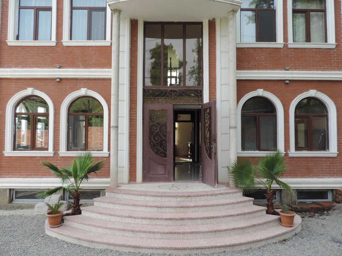 Sunny Hotel Batumi 마킨자우리 외부 사진